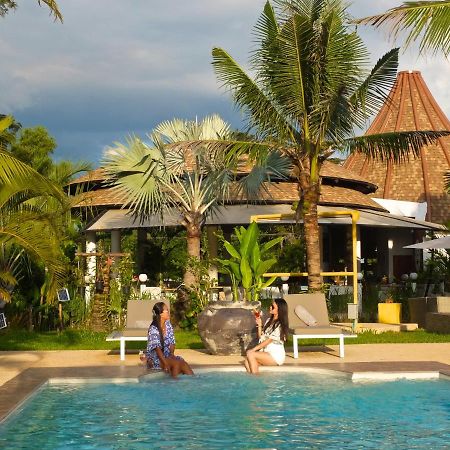 Barong Resort Бан Пе Екстериор снимка